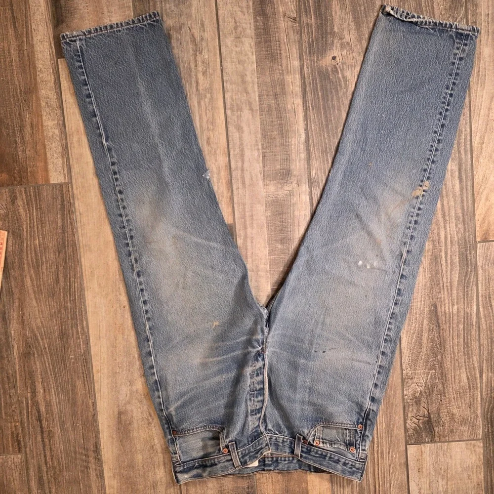 Levis 501 Original Fit Straight Leg Jeans Blue Denim Mens 36x32 (Measures 32x28)